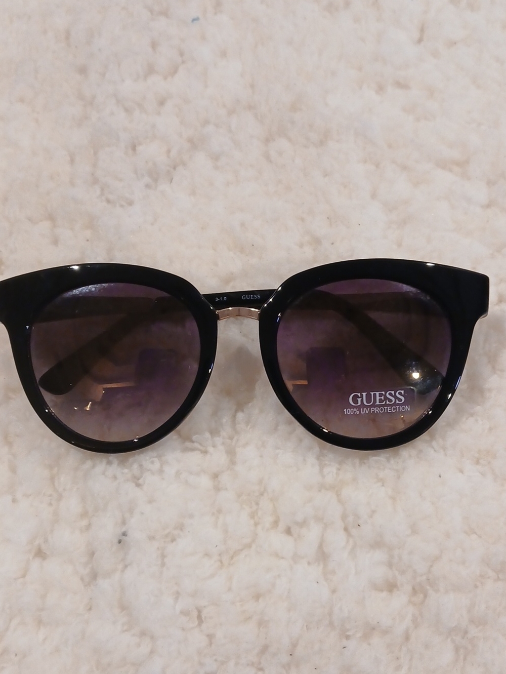 GUESS Women's Black Sunglasses - 100% UV Protection
